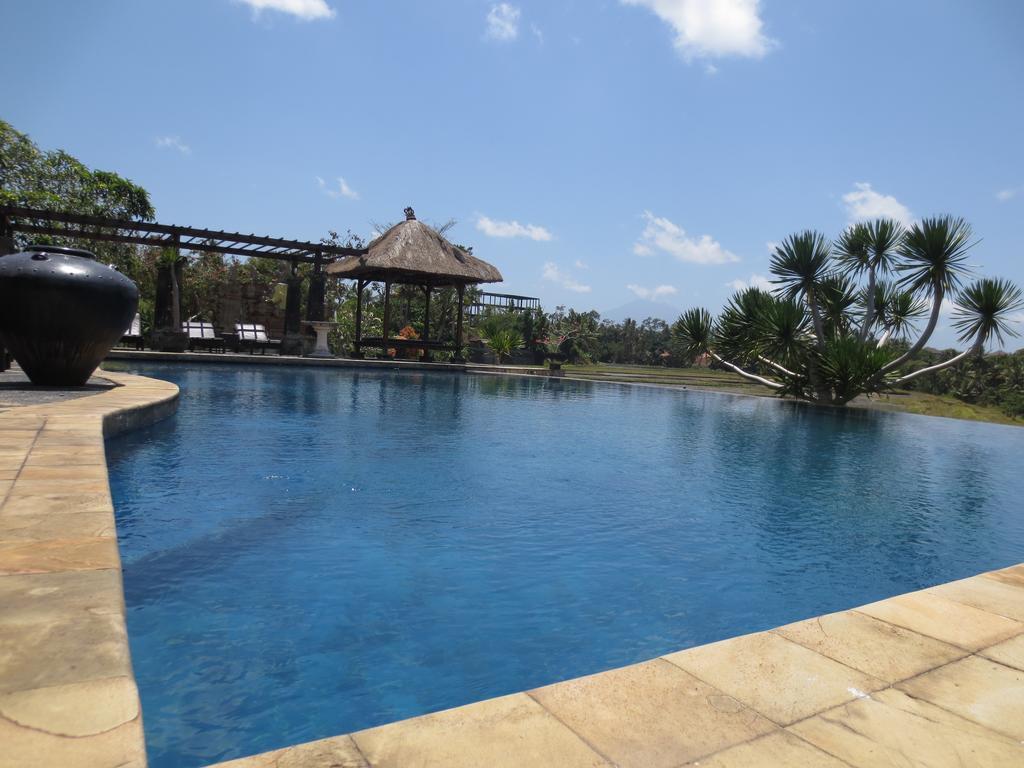 Bumi Resort 3*