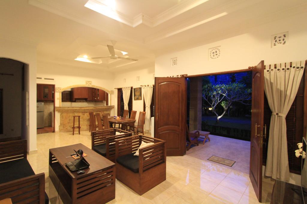 Graha Rusni Villa *