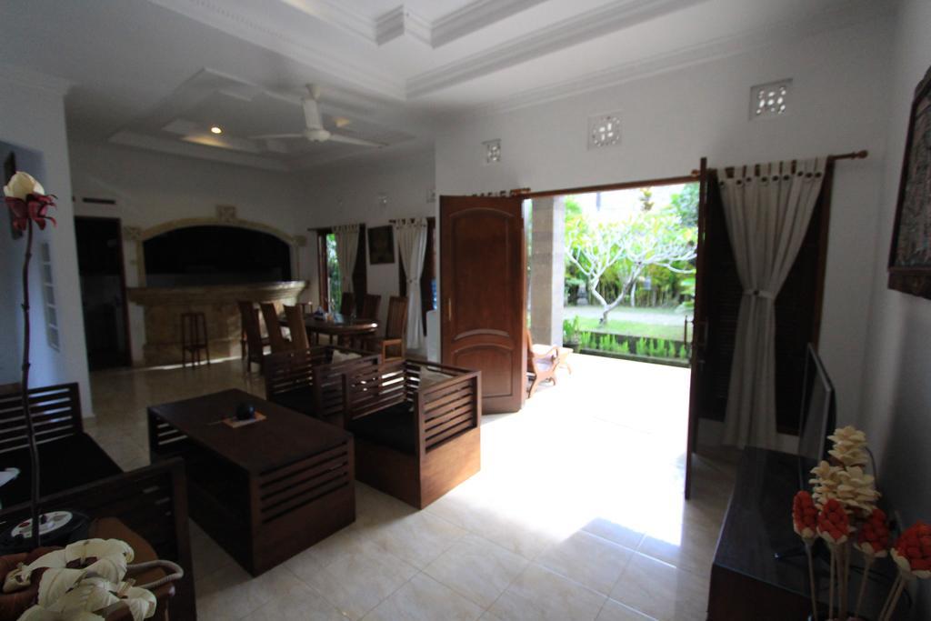 Villa Graha Rusni *