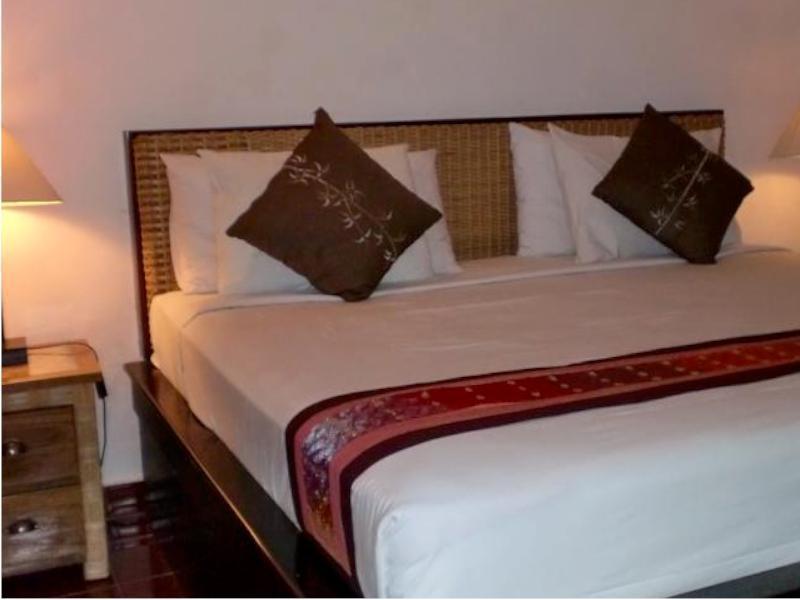 Hotel Adi 3*