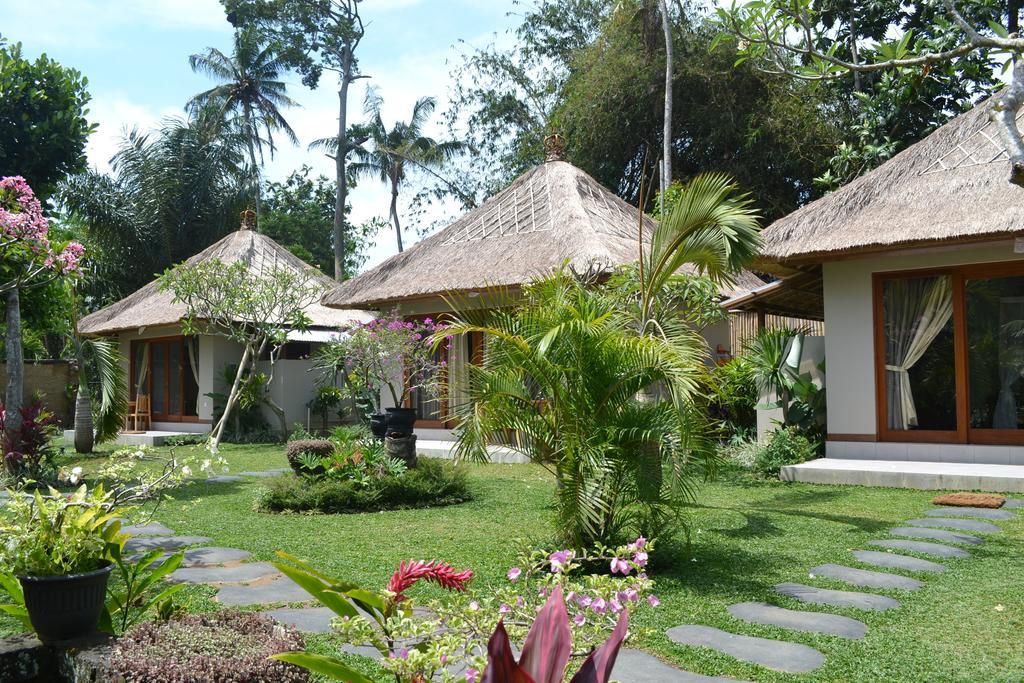 Suka's House 3*