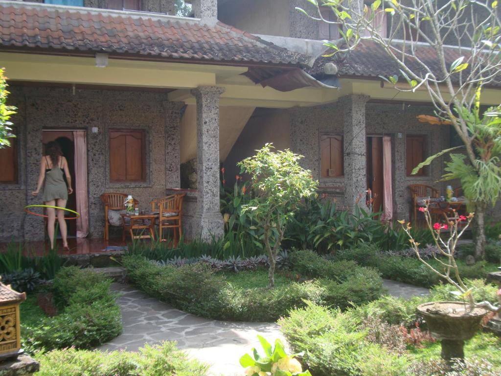 Gusti Home Stay Ubud