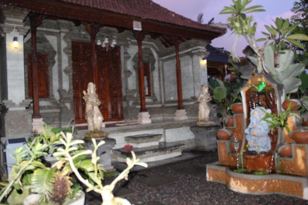 Sadia * Ubud (Bali)