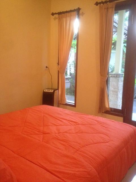 Artawa House Homestay *