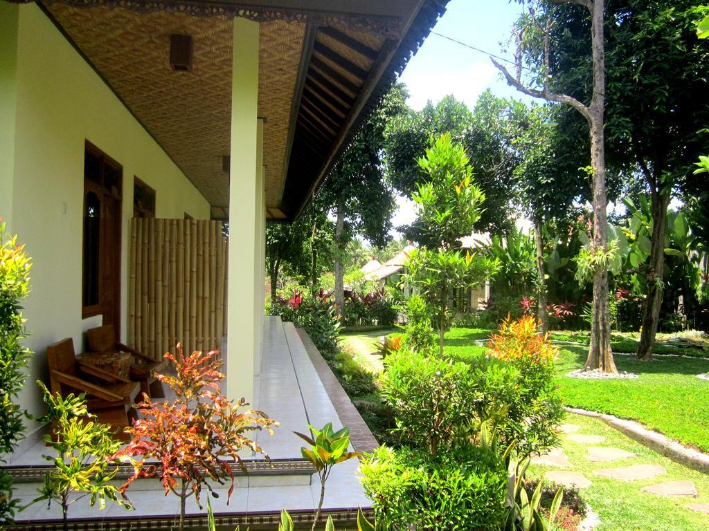 Guest house Astawa House