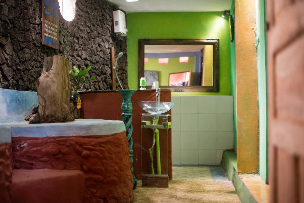Guest house Serenity House 2*