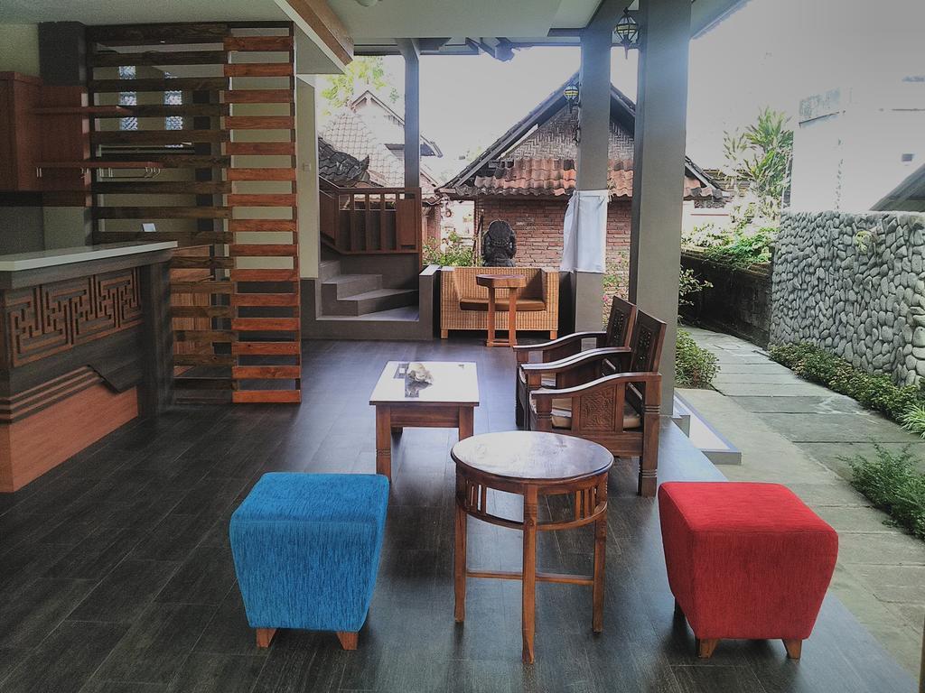 Indraprastha Homestay *