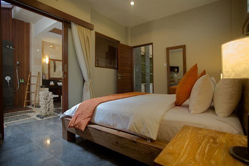 The Suci Sari Villa *