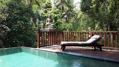 Villa The Suci Sari *