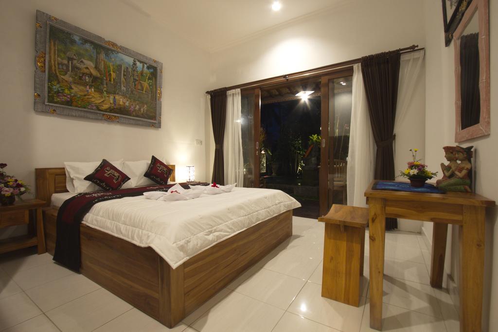 Guest house Uma Loris 3*