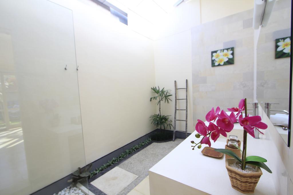Rumah Lumbung Villa *