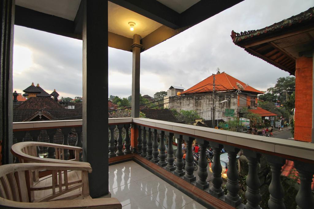 Homestay Happy