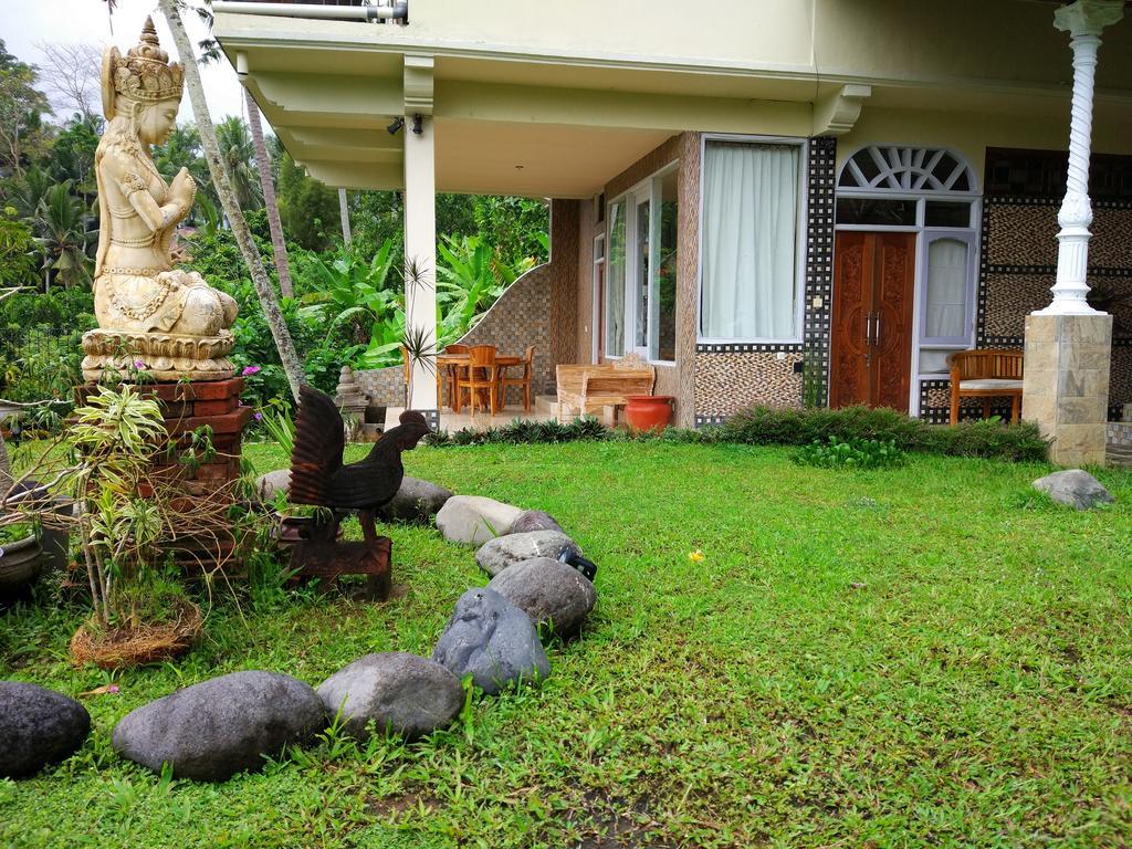 Holiday park Tirta Asri
