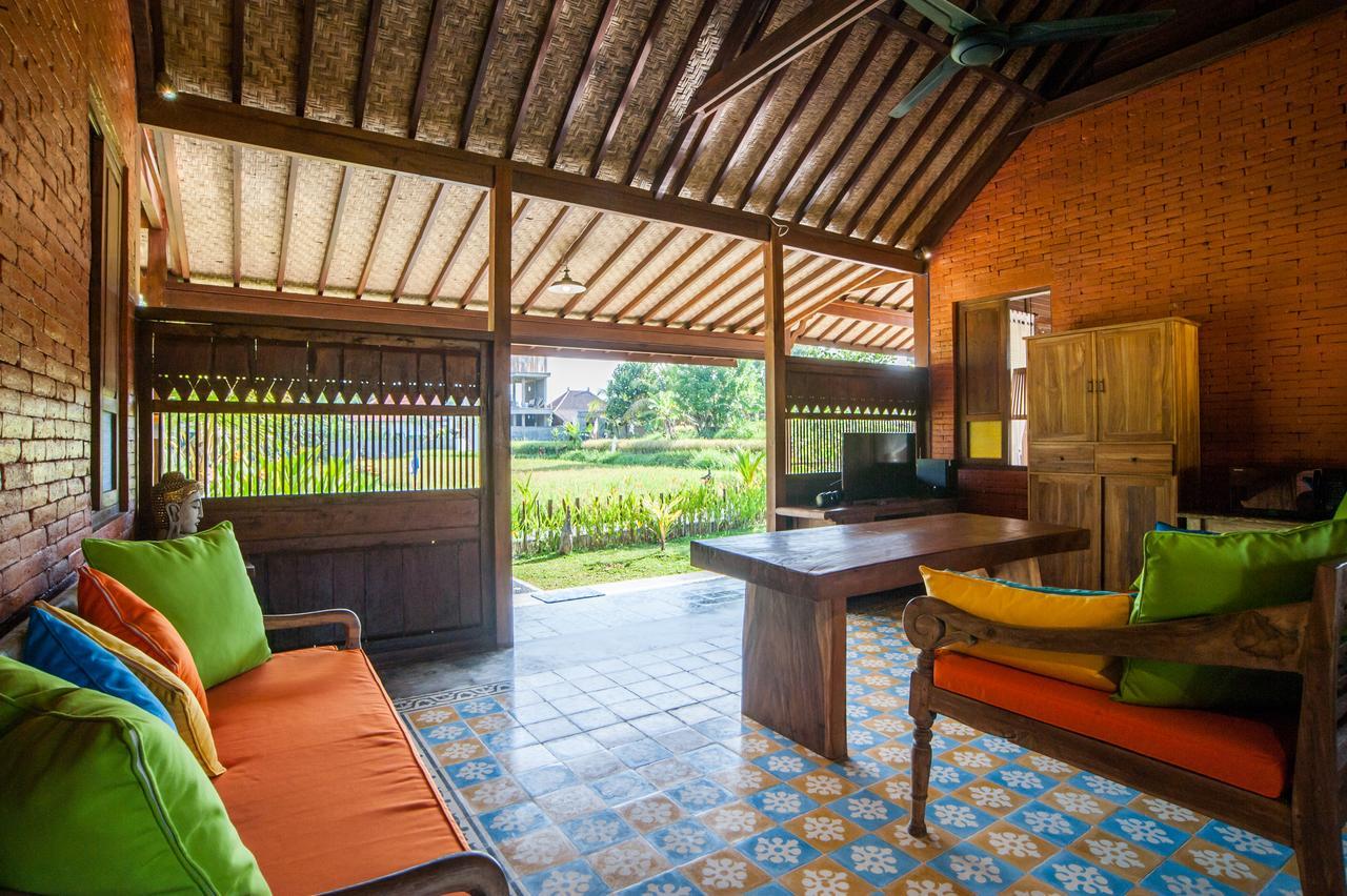 Villa Tirta Padi *