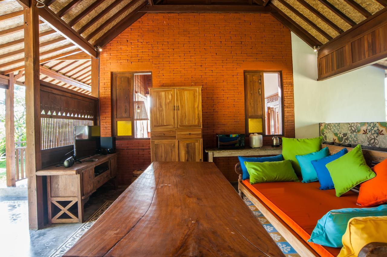 Tirta Padi Villa *