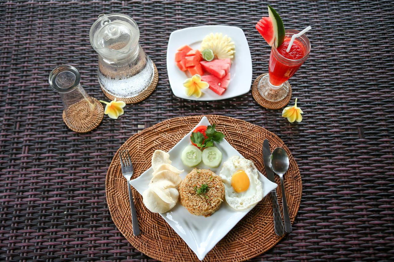 Capung Mas Villa *