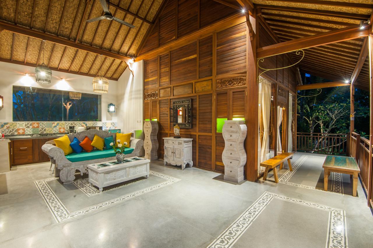 Villa Tirta Padi *