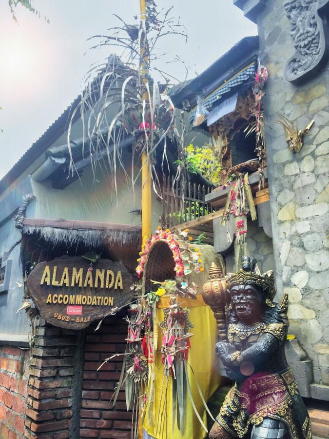 Alamanda Bed & Breakfast 2*