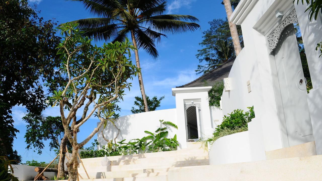 Cloud Nine Estate Villa