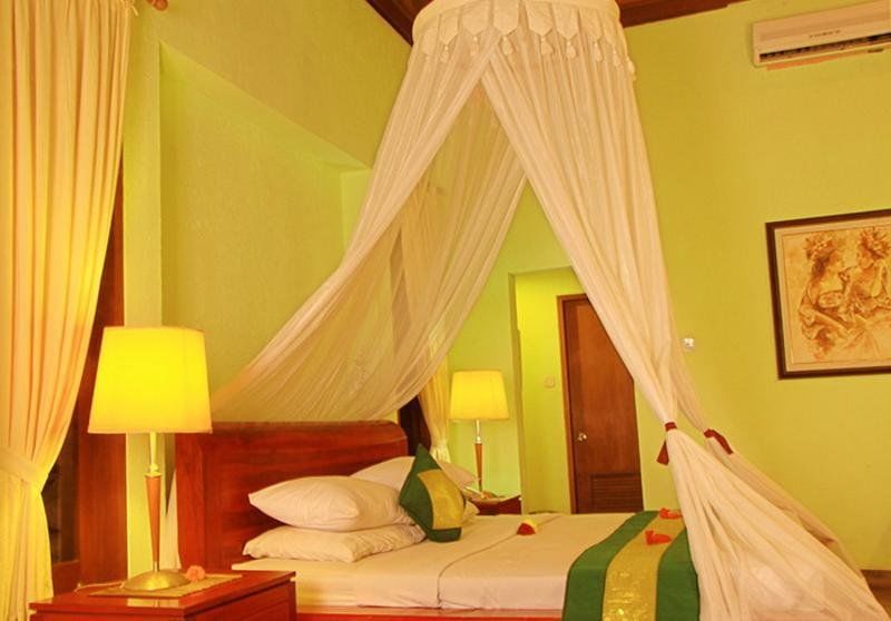 Anini Raka & Resort