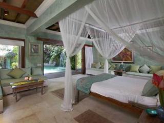 Villa Pelangi Estate