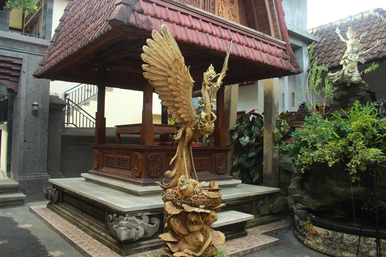 Rumah tetamu Sumantra House 3*