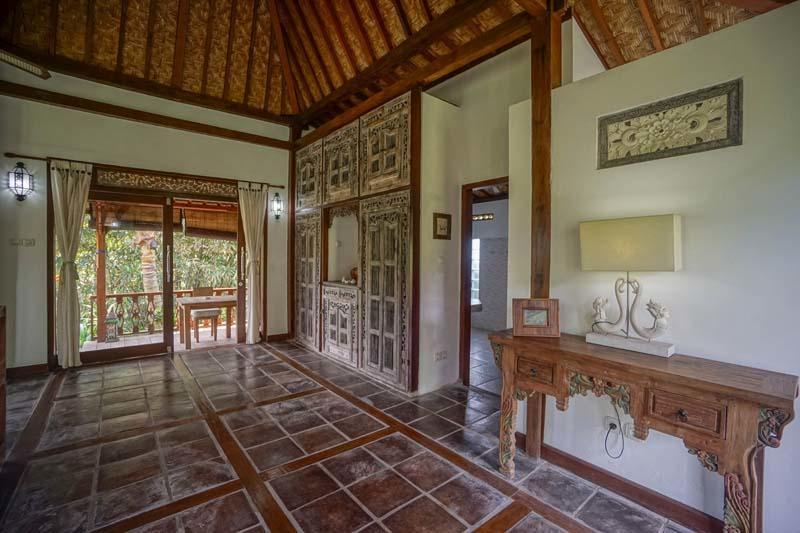 Rumah Sungai 3*