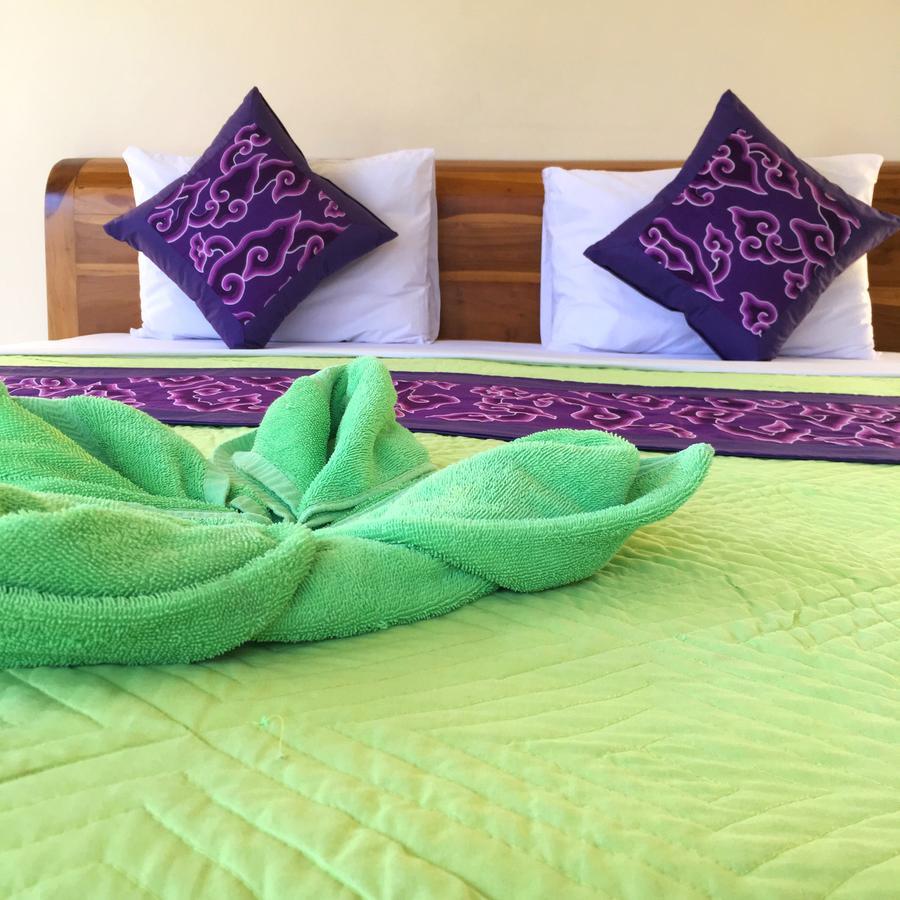 Merthayasa Guest house 2*