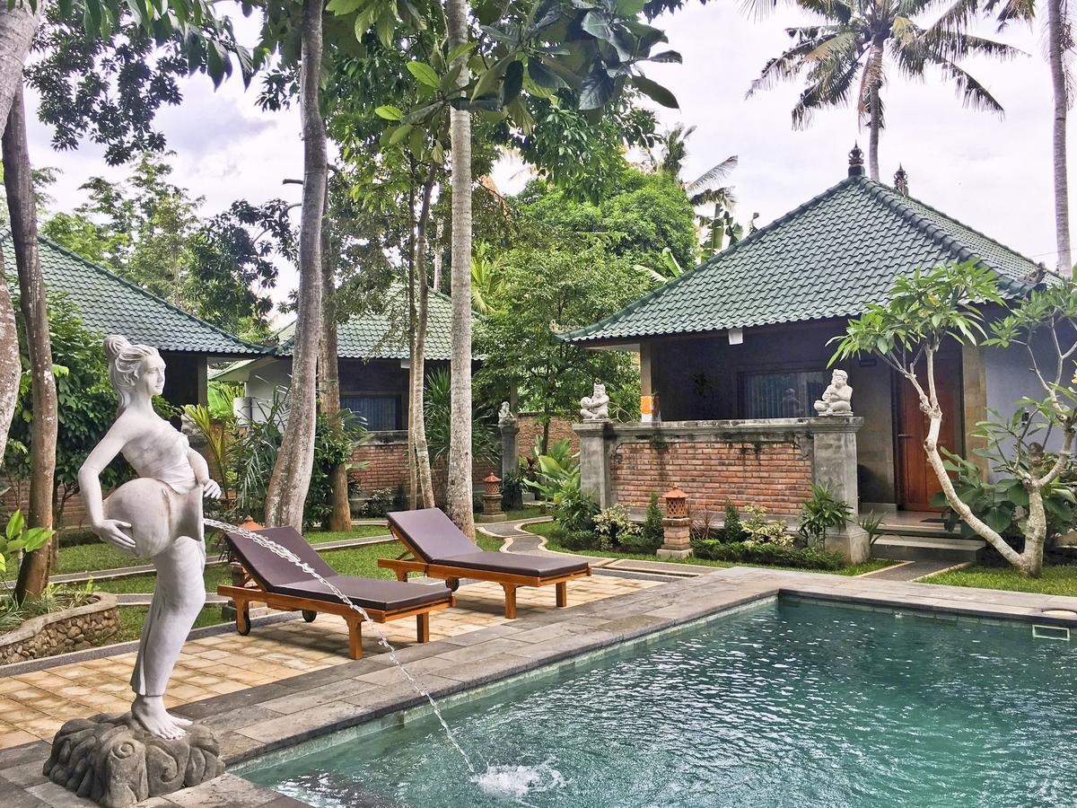 Wana Ukir Taman percutian