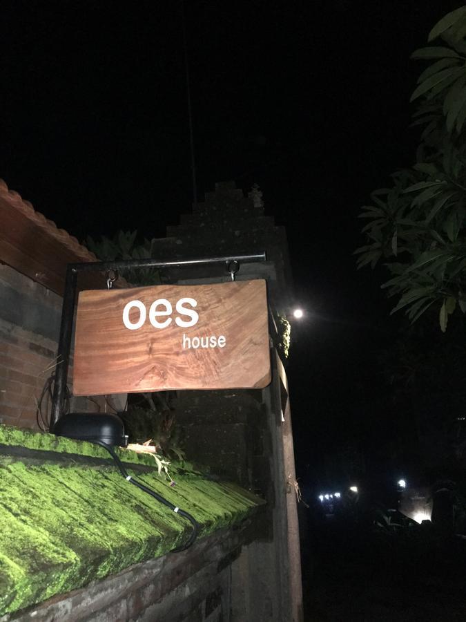Oes House Privatunterkunft