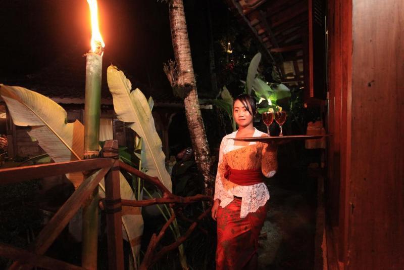 Jungle Holy Water Ubud (Bali)
