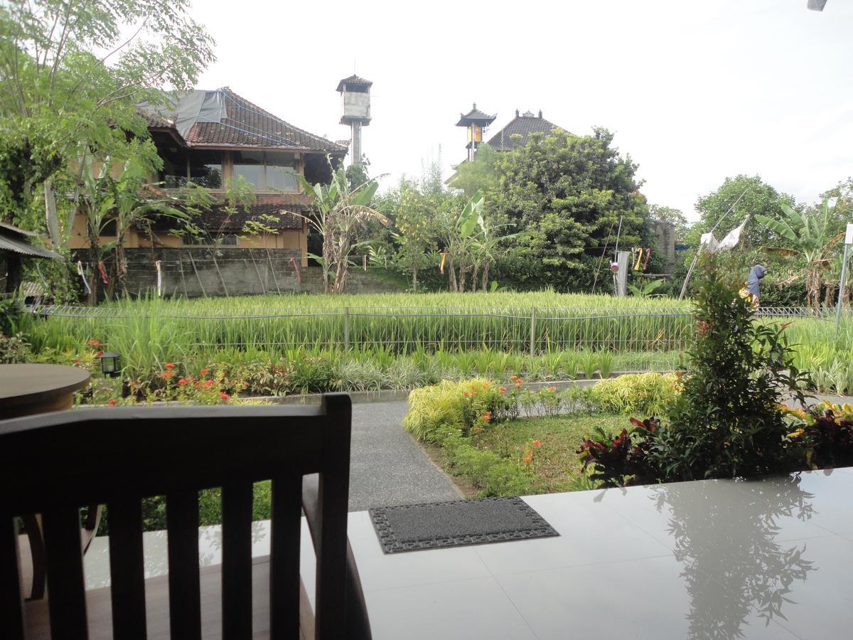 Darra Ria Villa *