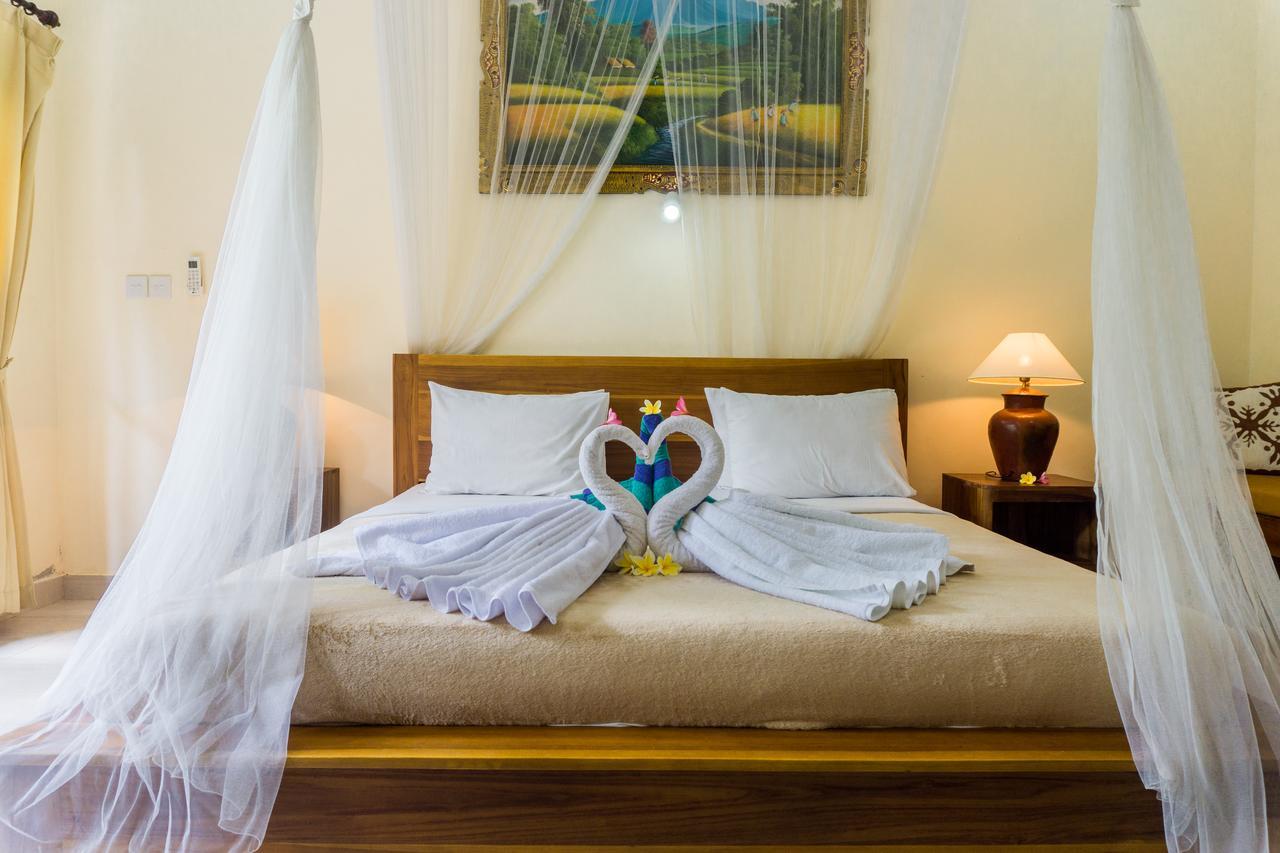 Eka Bali 3*