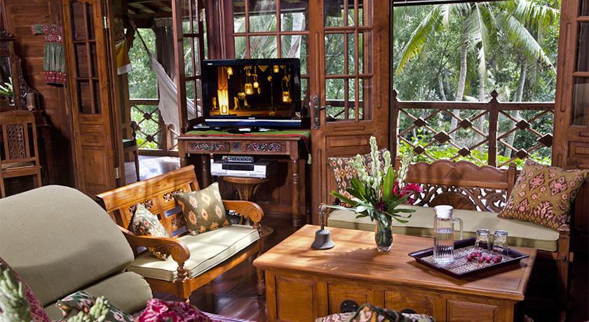 Villa Pelangi Estate *