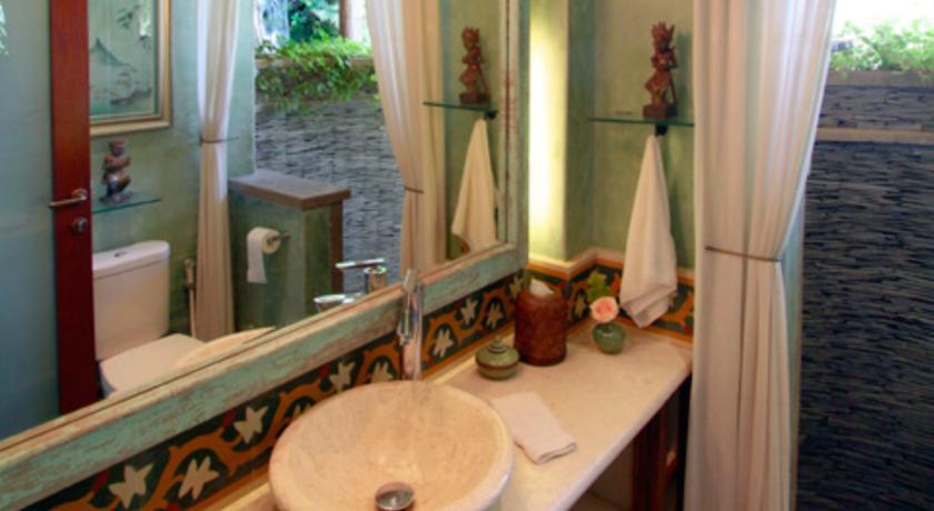 Villa Pelangi Estate