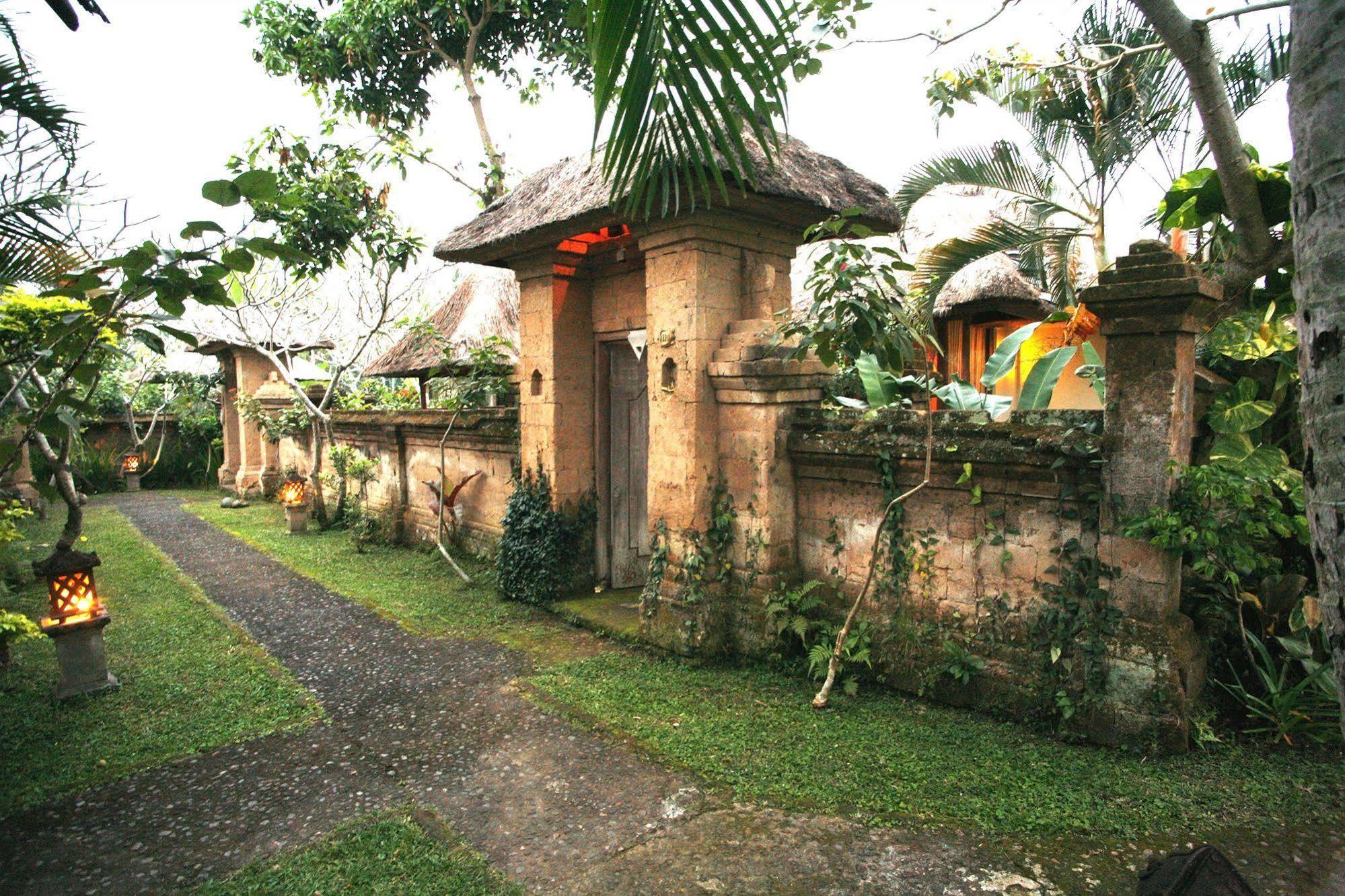 Bumi Resort 3*