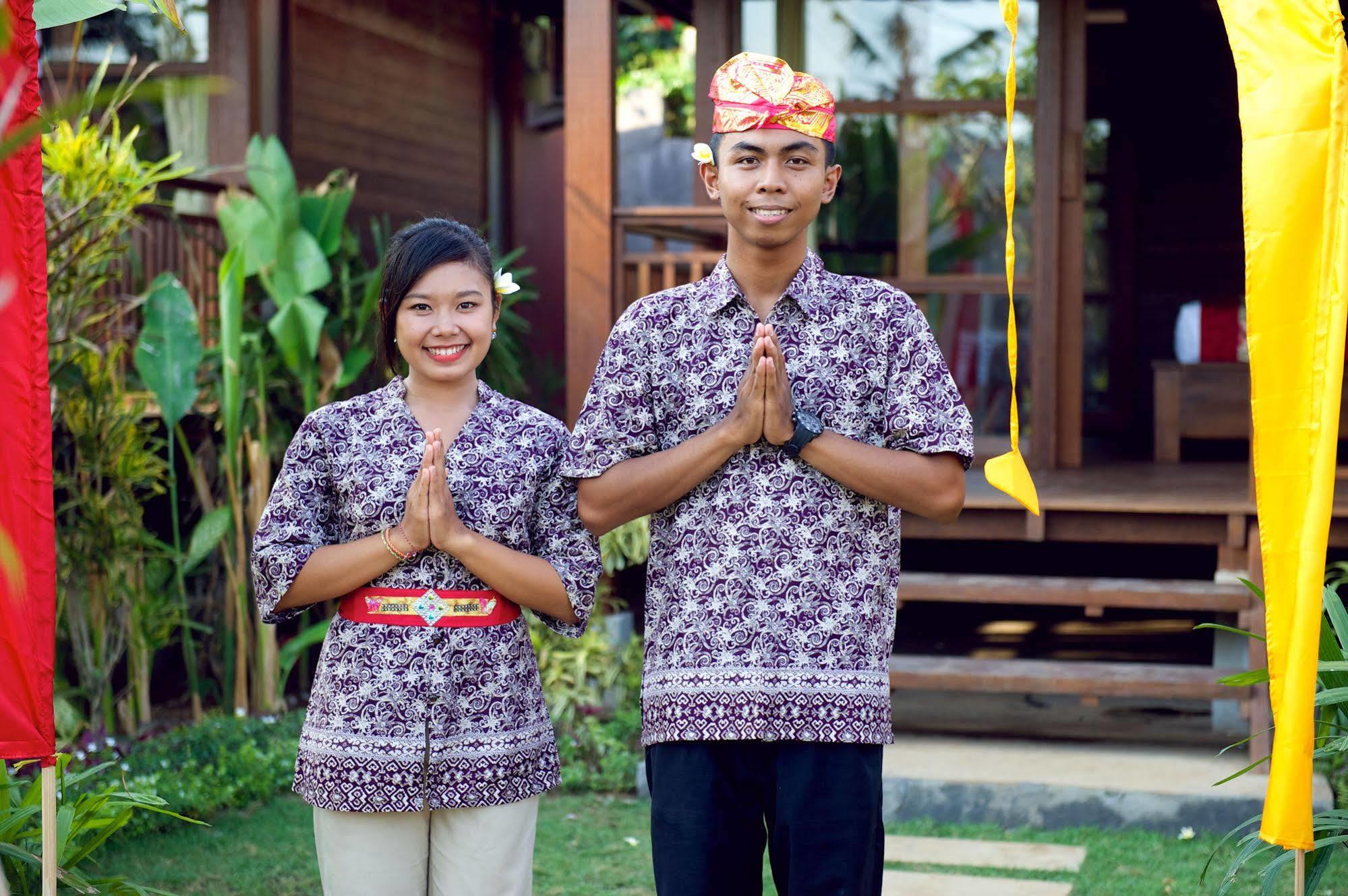 Saka Village 3*