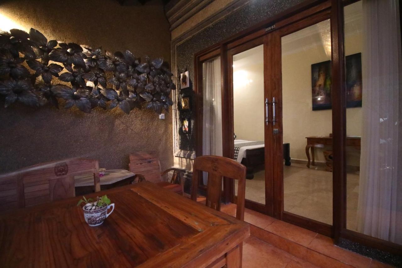 Capung Villa *
