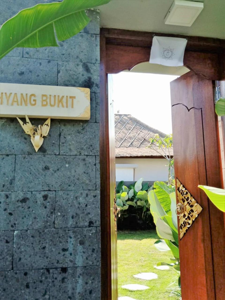 Three Gold Luxury Private Villa *