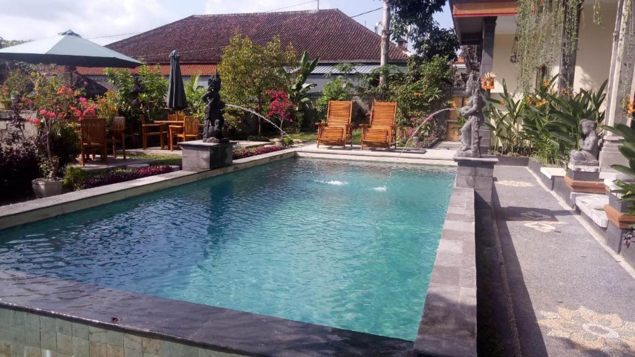 Ayu Bed & Breakfast 2*