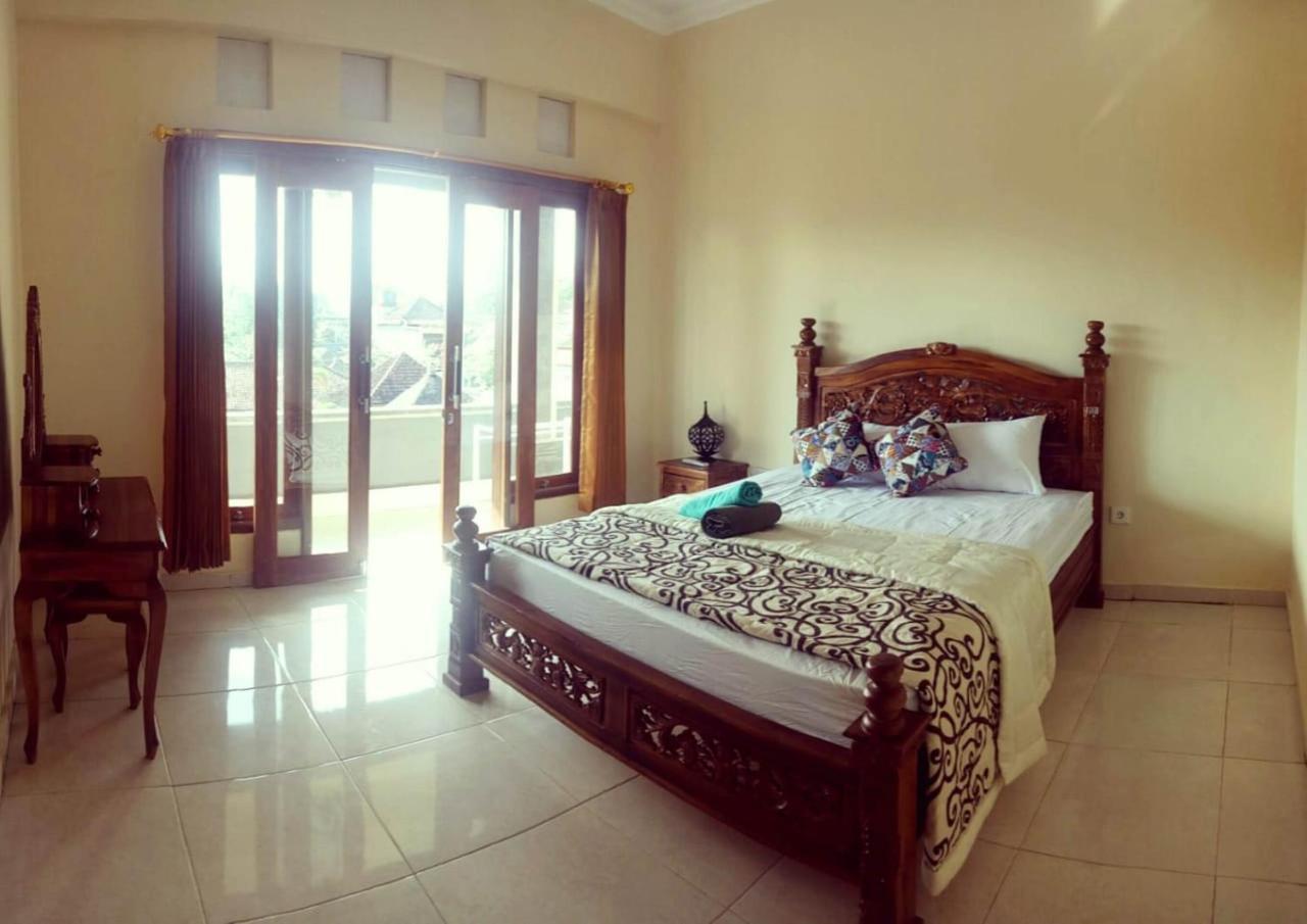 Bed & Breakfast Ayu 2*