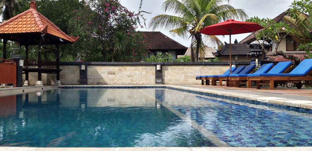 Sari Hotel 3*