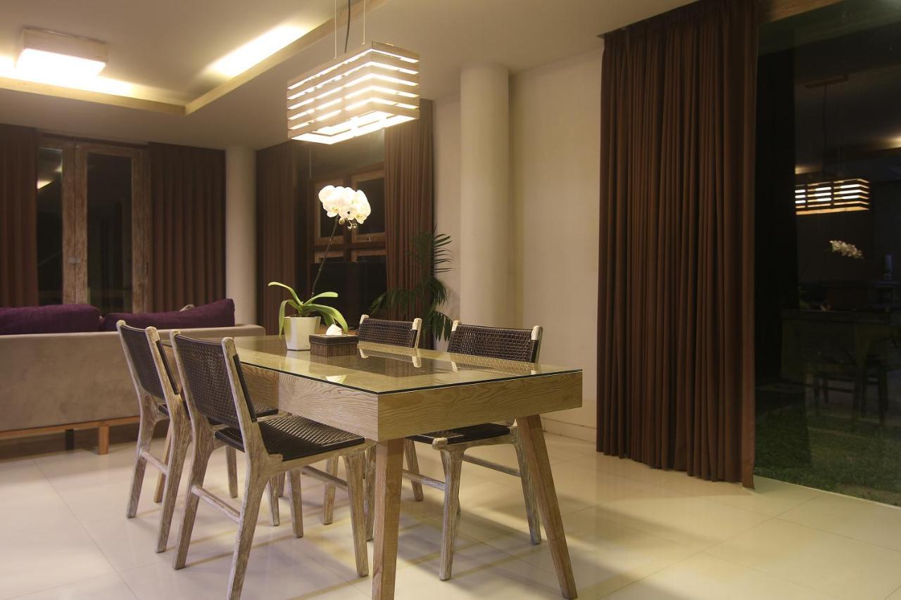Greenfield Luxury Villa *