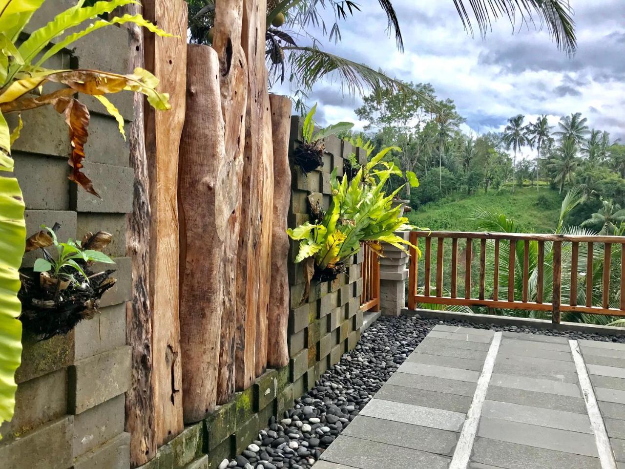 Wisma tamu Paras Ubud (Bali)