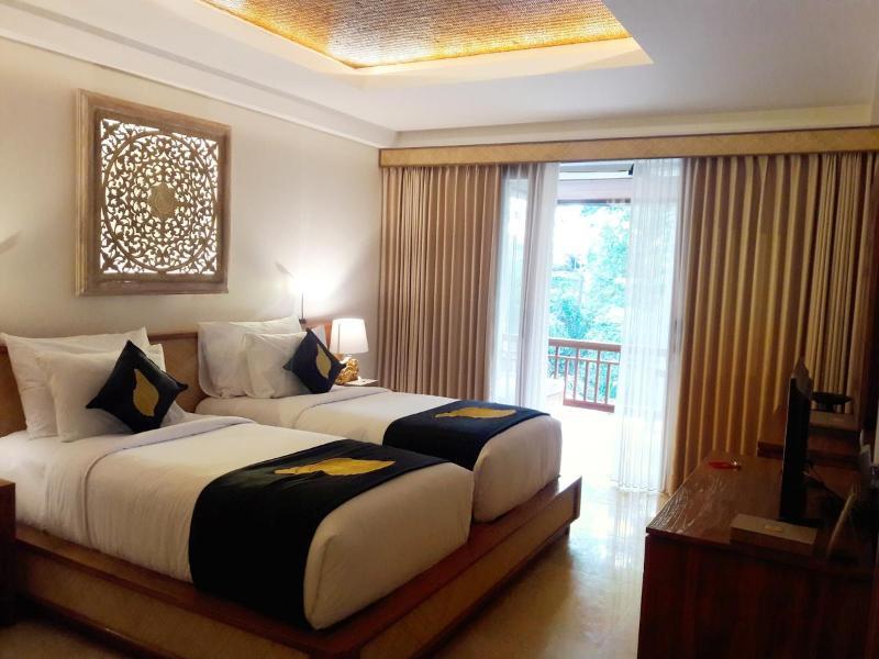 The Sankara And By Pramana 4*