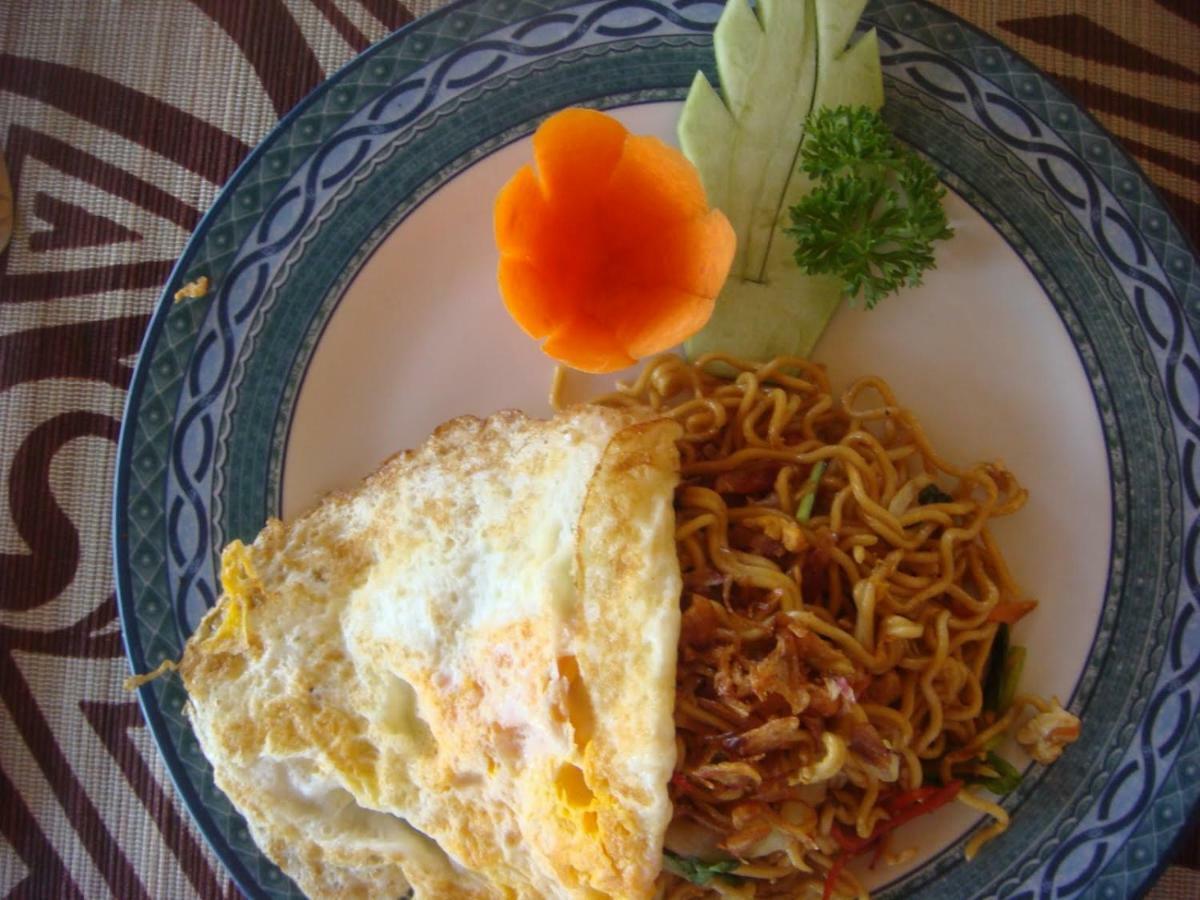 Santai *