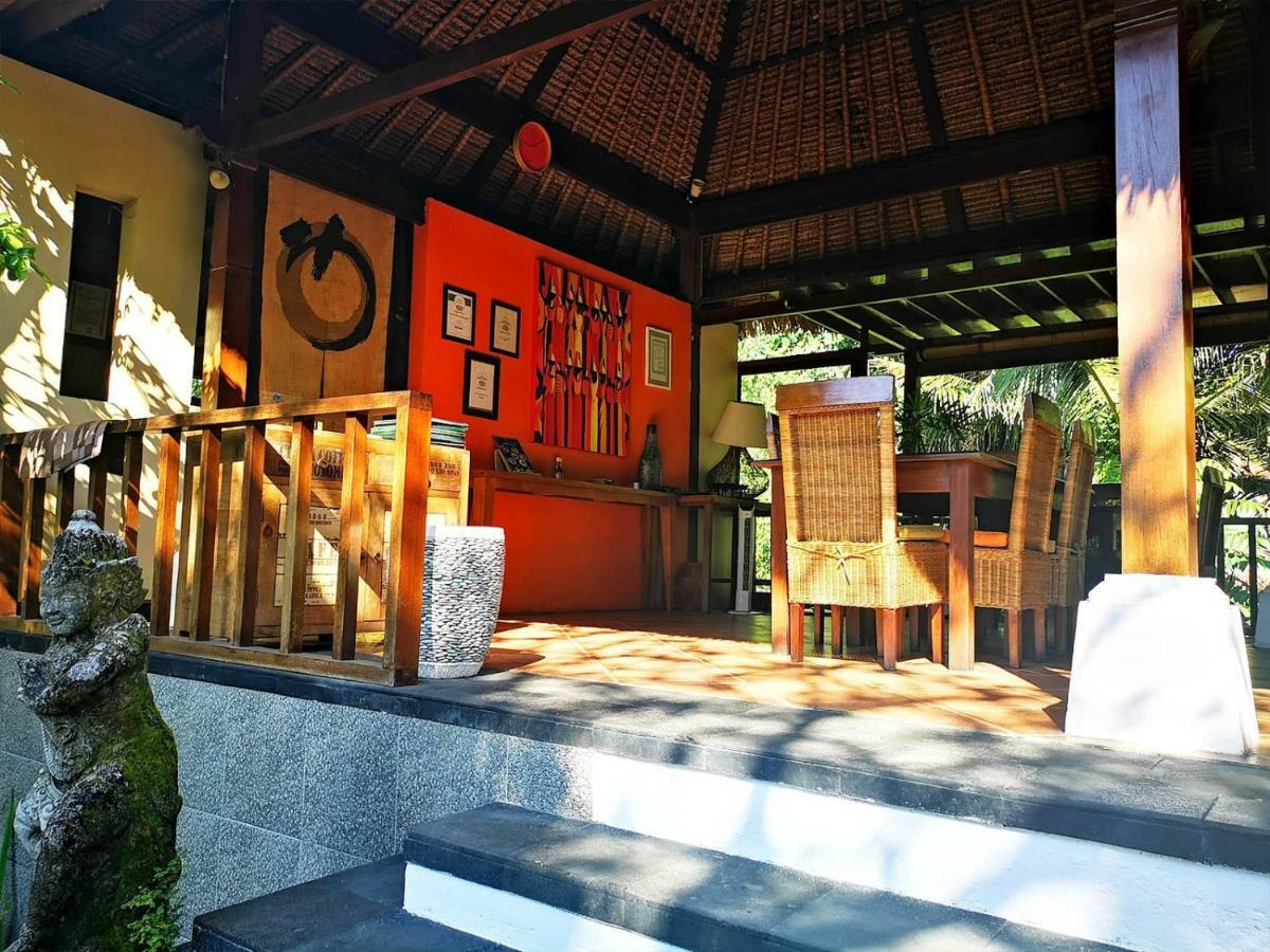 With Private Pool At Nirvana *