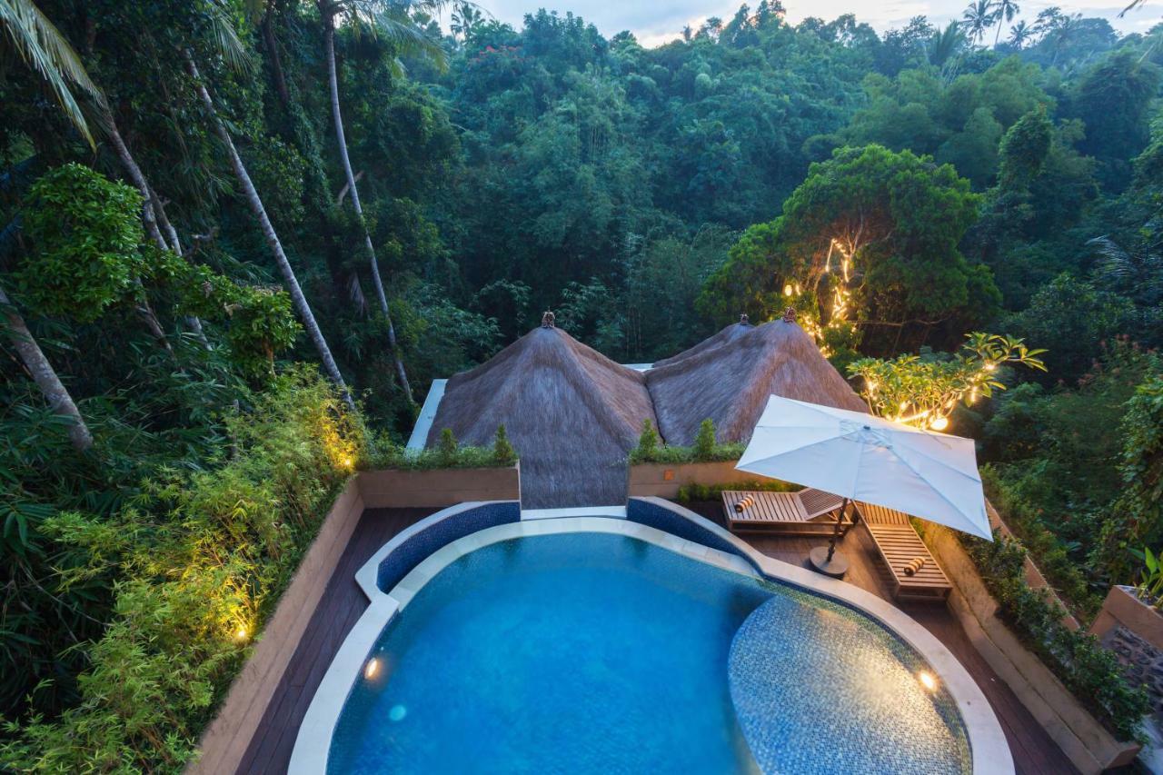 Hotel The Pari Sudha 3*