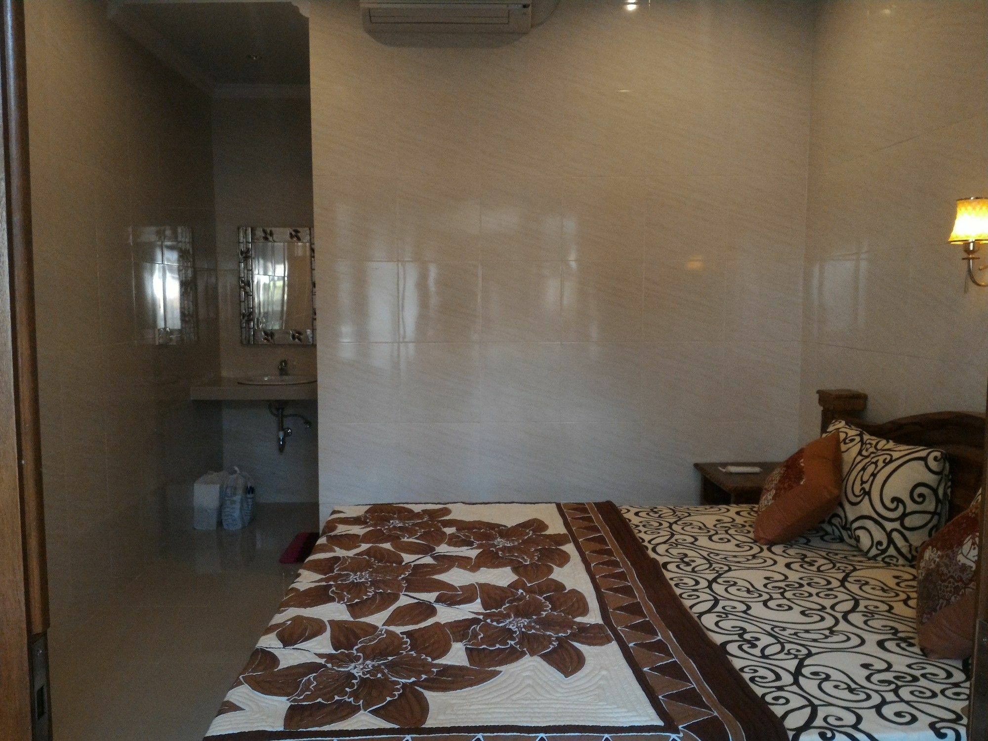 Rumah Ary & Ubud (Bali)