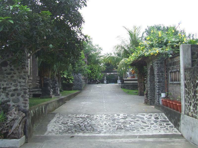 Puri Rasa Villas And Ubud (Bali)